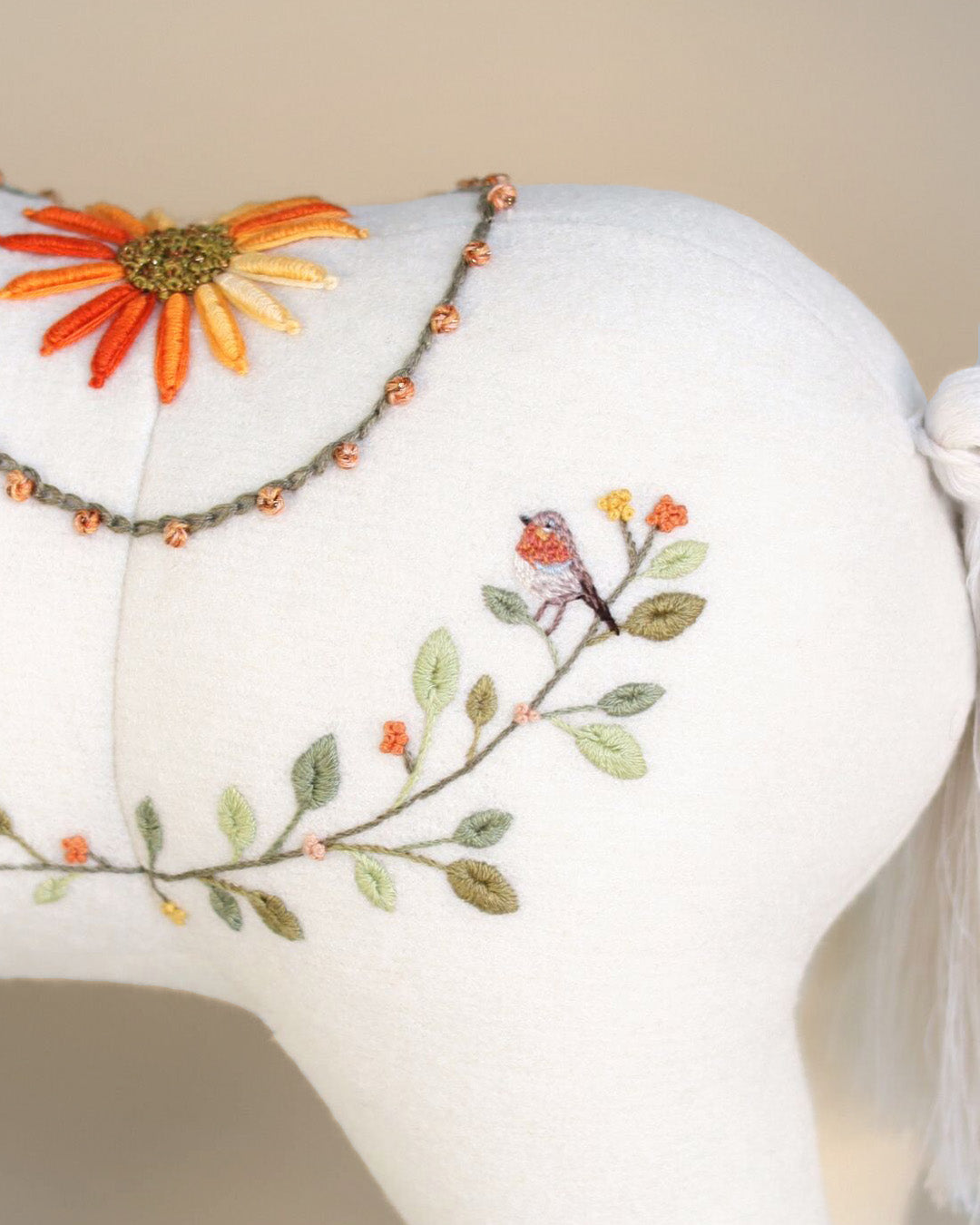 BËAU the Horse | BESPOKE