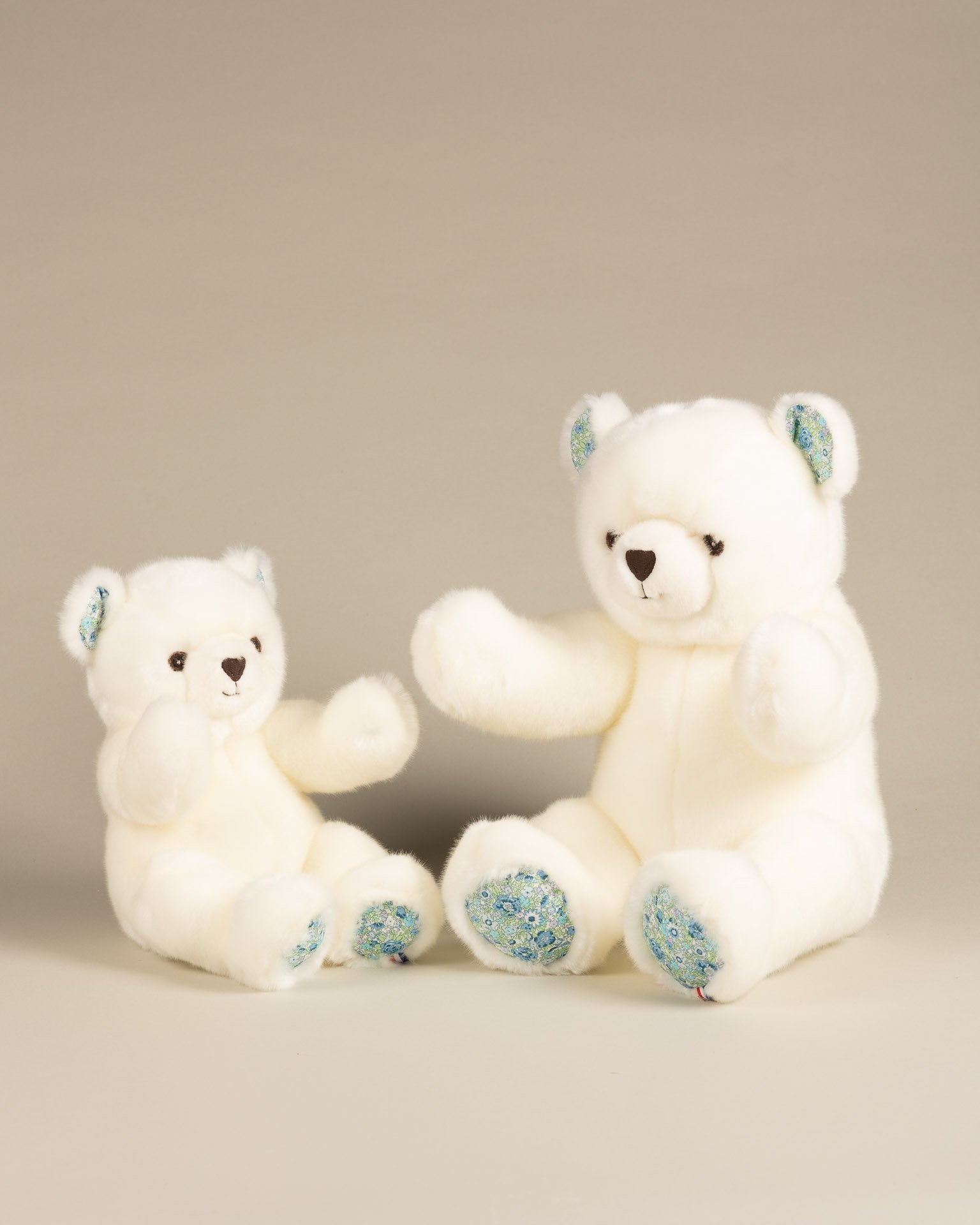 Robert the Bear | White | Light-Blue Liberty