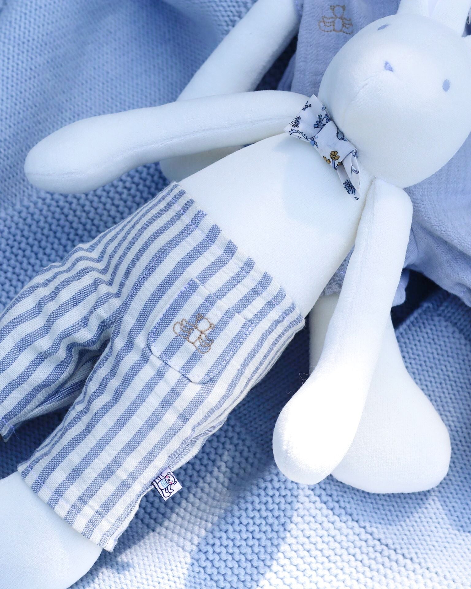 Arthus the Rabbit Summer Edition