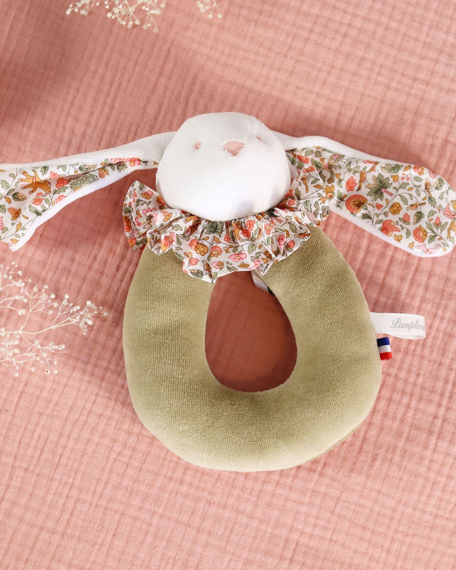 Rabbit Ring Rattle Green