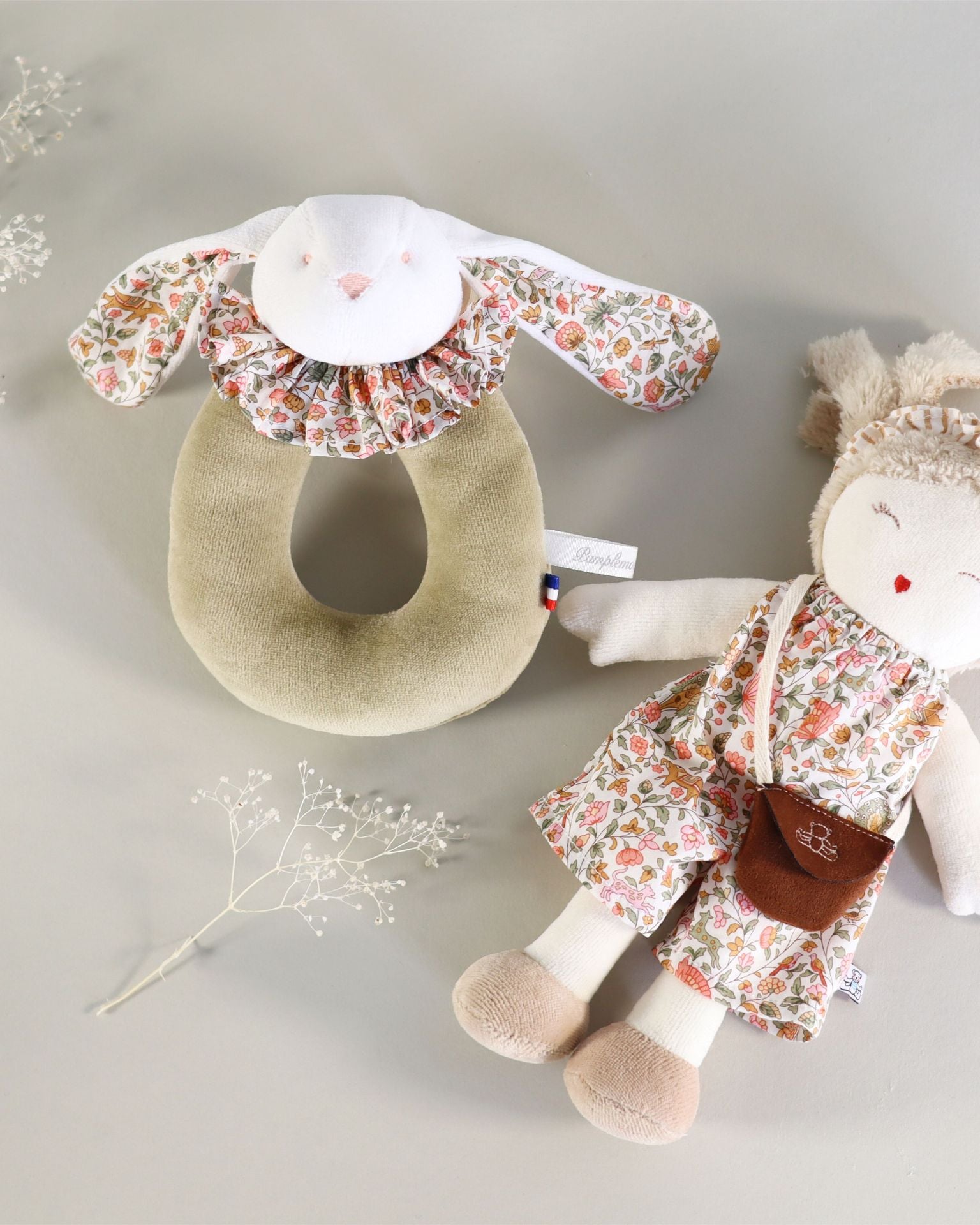 Rabbit Ring Rattle Green