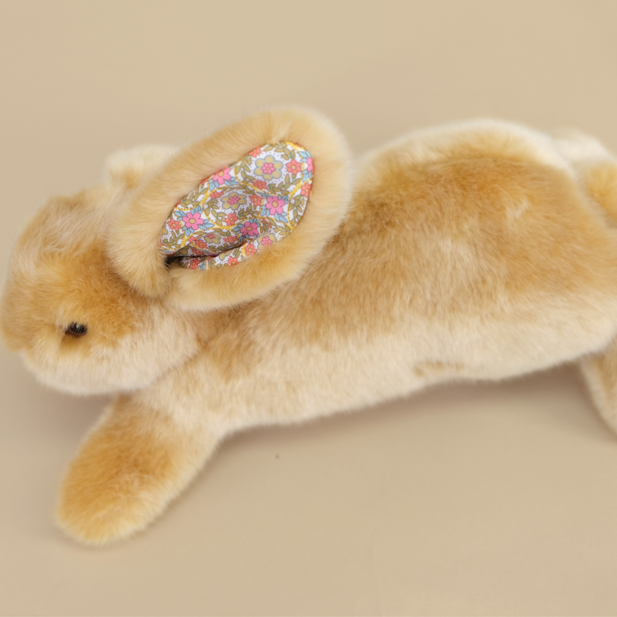 Martin the Rabbit | Honey | Jessie Liberty